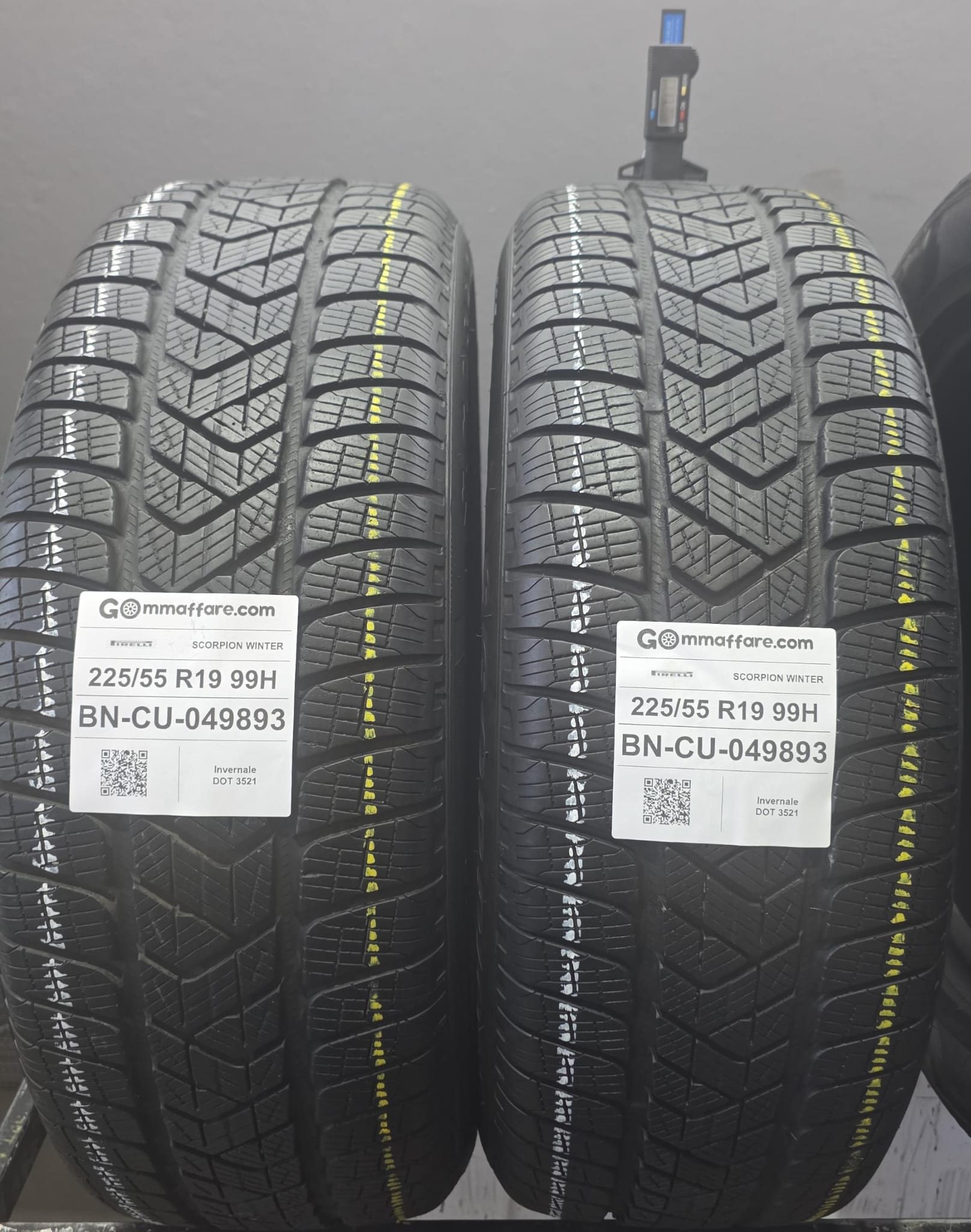 Pirelli SCORPION WINTER 225/55 R19